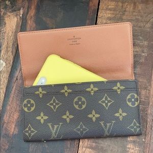 Louis Vuitton Porte Yen 3 Cartes Credit Wallet